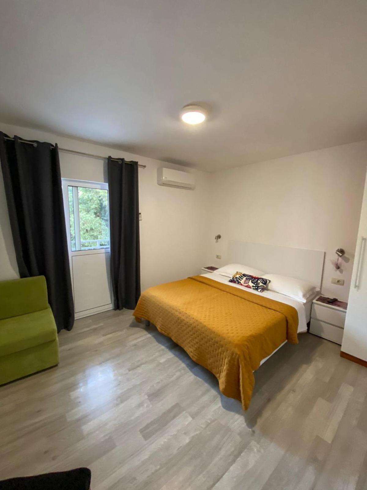 Apartmani Roko Drvenik (Split-Dalmatia) Exterior foto