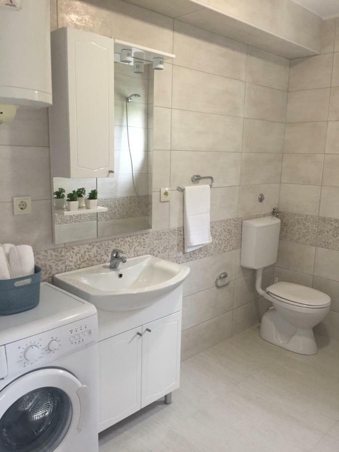Apartmani Roko Drvenik (Split-Dalmatia) Exterior foto
