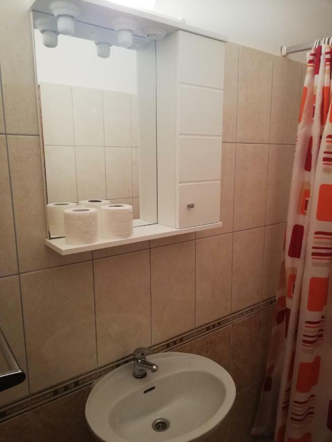 Apartmani Roko Drvenik (Split-Dalmatia) Exterior foto