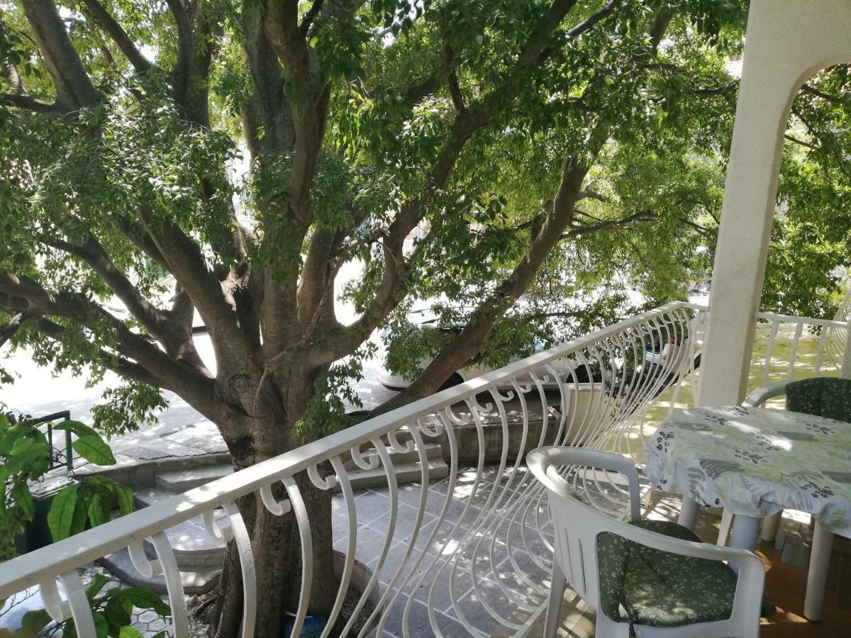 Apartmani Roko Drvenik (Split-Dalmatia) Exterior foto