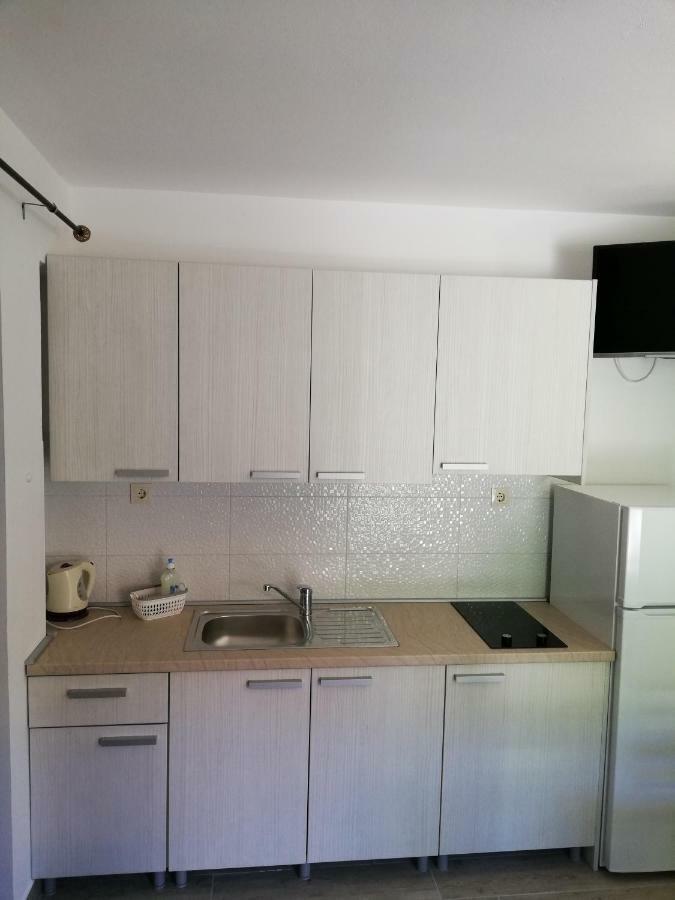 Apartmani Roko Drvenik (Split-Dalmatia) Exterior foto